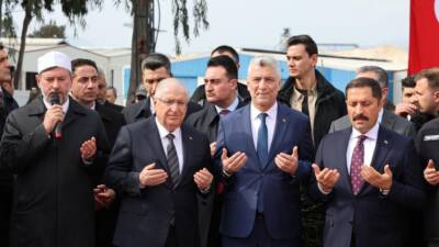 Hatay’da, Kahramanmaraş merkezli 6 Şubat 2023 depreminin yıldönümünde, Enerji Bakanı