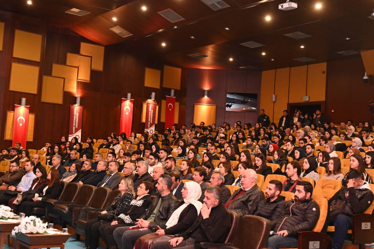 Hatay Mustafa Kemal Üniversitesi’nde Rektör Prof. Dr. Veysel Eren’in moderatörlüğünde