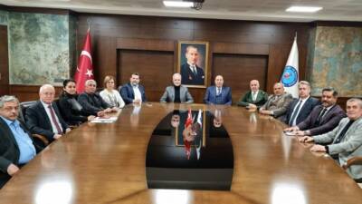 Hatay’ın önde gelen iş dünyası temsilcileri, İskenderun Ticaret ve Sanayi