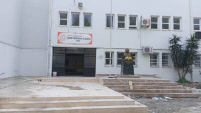 6 Şubat 2023 depreminde hasar gören, İskenderun’un tarihi ile özdeşleşen