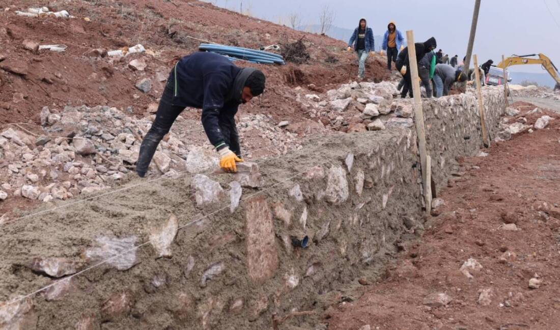 Hatay Büyükşehir Belediyesi (HBB), Başkan Mehmet Öntürk’ün talimatlarıyla Serinyol-Madenli yolunda