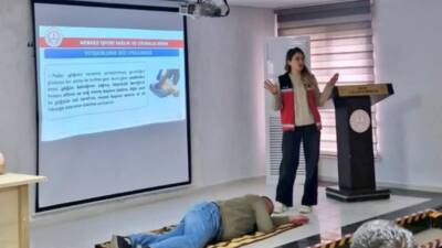 Hatay İl Milli Eğitim Müdürü Dr. Harun Tüysüz, il genelindeki