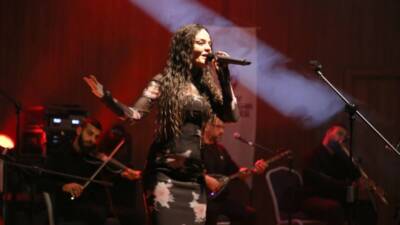 Hatay Büyükşehir Belediyesi (HBB), “Hatay Sanat ile Ayağa Kalkıyor” sloganıyla