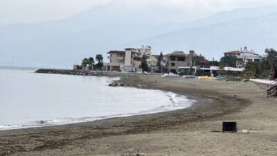 Hatay’ın İskenderun ve Arsuz ilçelerinde deniz çekildi. Uzmanlar, bu doğa