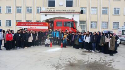 Hatay Büyükşehir Belediyesi İtfaiye Daire Başkanlığı, yangın güvenliği konusunda toplumu