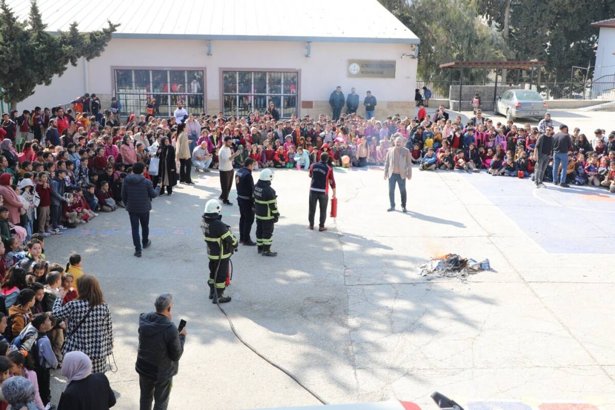 Hatay Büyükşehir Belediyesi İtfaiyesi, yangın, su baskını, trafik kazaları ve