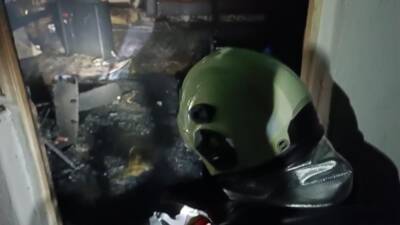 Hatay’ın Dörtyol ilçesinde, Özerli Mahallesi’nde bir evde çıkan yangında mahsur