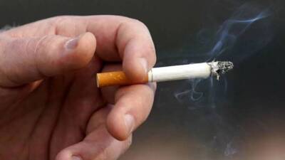 Sigaraya yapılan yeni zam, Türkiye’de sigara içenleri etkiliyor. Tekel Bayileri