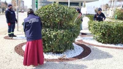 Hatay Büyükşehir Belediyesi (HBB), il genelinde gerçekleştirdiği peyzaj çalışmalarıyla Hatay’ın