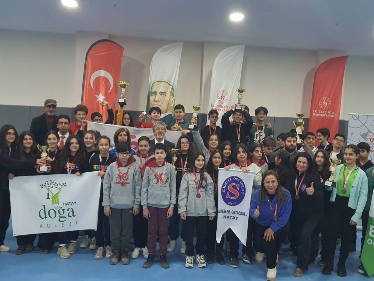 Hatay’daki ortaokullar arasında gerçekleşen futbol, basketbol, voleybol, taekwondo, yüzme ve