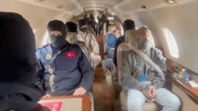 Polonya ve Bulgaristan’dan Türkiye’ye iade edilen Sinan Memi ve Atakan