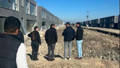 Hatay Antakya’da oto galerici esnafı, uzun süredir bekledikleri yeni iş