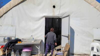 Depremin üzerinden iki yıl geçmesine rağmen Hatay’da hâlâ çadırlarda yaşam