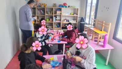Hatay’ın Defne ilçesinde, Depremden etkilenen çocukların iyileşme sürecine katkı sağlamak