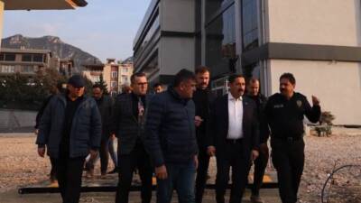 Hatay Valiliği’nden yapılan açıklamaya göre, Vali Mustafa Masatlı, Defne İlçesi’nde