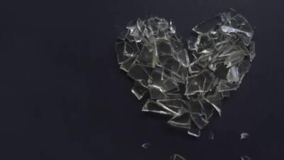 Türkiye’nin birçok yerinde sevgi ve mutlulukla kutlanan 14 Şubat Sevgililer