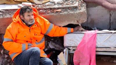 Onbinlerce canımızı kaybettiğiniz altı Şubat depreminin 2. yıldönümü derin bir