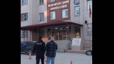 Hatay Emniyet Müdürlüğü ekiplerinin aranan şahısların yakalanmasına yönelik çalışmaları kapsamında,