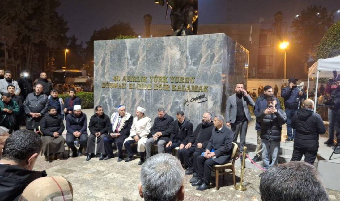 Hatay’da düzenlenen resmi anma programında üç semavi dinin temsilcileri, Atatürk