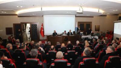 İskenderun Belediye Meclisi’nde Çevre, Şehircilik ve İklim Değişikliği Bakanı Murat