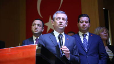 CHP Genel Başkanı Özgür Özel, 6 Şubat 2023 depremlerinde hayatını