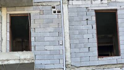 &nbsp; Hatay Defne’de inşa edilen TOKİ konutları, sosyal medyada büyük