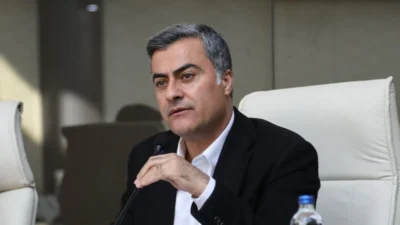 Van Büyükşehir Belediye Başkanı Abdullah Zeydan, “terör örgütüne yardım etmek”