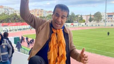 Hatay-İskenderunlu ünlü arabesk sanatçısı Yunus Bülbül, bugün oynanacak Bodrumspor –