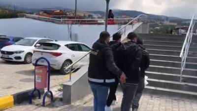 Hatay Emniyet Müdürlüğü’nün, aranan şahısların yakalanmasına yönelik yürüttüğü çalışmalar kapsamında,