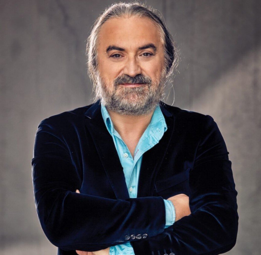 Türk müziğinin sevilen ismi, Karadeniz’in asi sesi olarak anılan Volkan