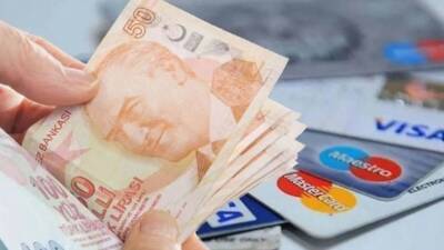 Türkiye’de ekonominin derinleşen krizinin etkileri, yurttaşların borçları üzerinden daha da