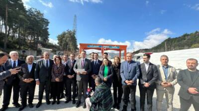 CHP Grup Başkanvekili Ali Mahir Başarır öncülüğündeki heyet, Hatay’daki Yayladağı