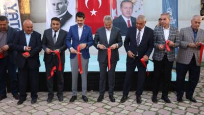 Hatay Büyükşehir Belediyesi tarafından yapımı tamamlanan Kumlu Konukevi, düzenlenen törenle