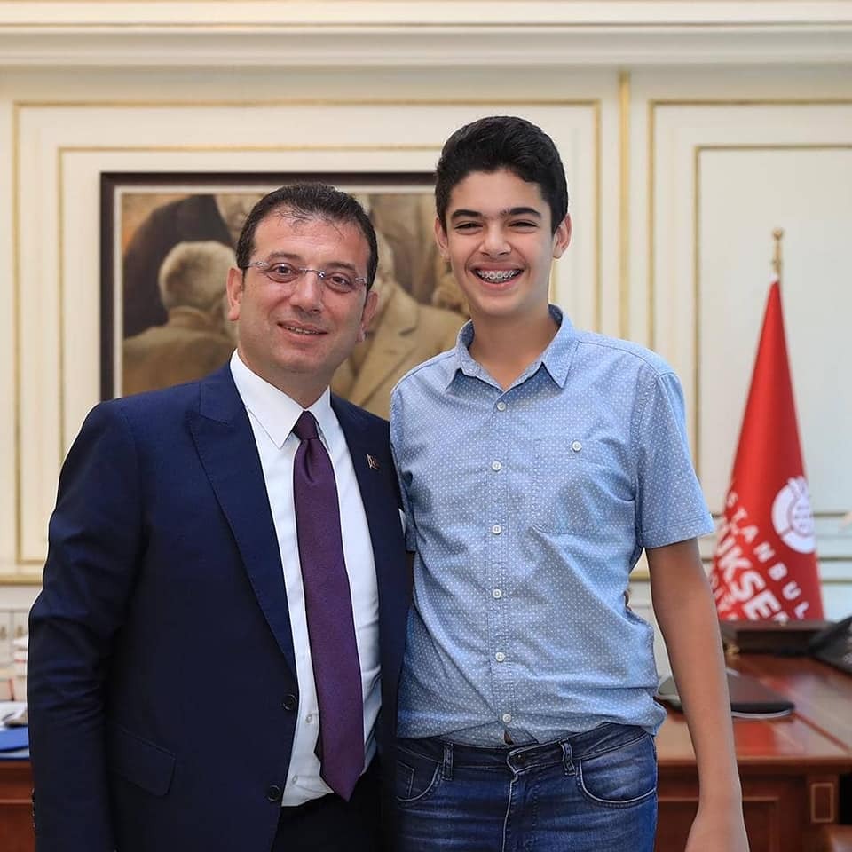 2019 yılındaki İstanbul Büyükşehir Belediye (BB) seçimlerinde yolda karşılaştığı CHP’li