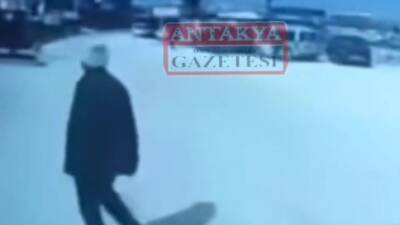 Hatay’ın Antakya ilçesine bağlı Balıkçılar Çarşısı’nda meydana gelen trafik kazasında