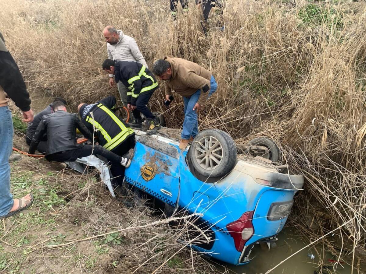 Hatay’ın Kırıkhan ilçesinde meydana gelen trafik kazasında, Kurtlusoğuksu Mahallesi’nin eski