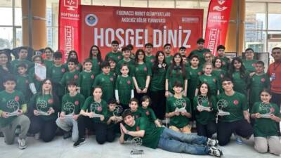 Hatay Doğa Koleji öğrencileri, Robotik Akdeniz Bölge Şampiyonası’nda elde ettikleri