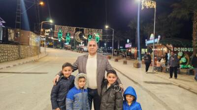 Altınözü Belediye Başkanı Rıfat Sarı, sosyal medya hesabı üzerinden yaptığı