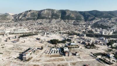 Hatay’ın Antakya Odabaşı Mahallesi’nde hasarsız evine rezerv alan gerekçesiyle yıkım
