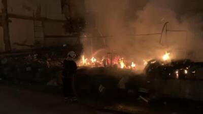 Hatay’ın Antakya ilçesinde bulunan bir kümes çadırı, henüz belirlenemeyen bir