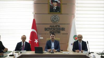 Bakan Kurum’dan deprem bölgesinde fahiş beton fiyatlarına sert tepki: "5