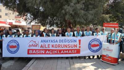 Memur-Sen Hatay Kadın Kolları Başkanı Gülsen Gülbin Alakay, aile yapısının