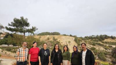 Hatay'ın Antakya ilçesine bağlı Dikmece Mahallesi'nde zeytinliklerin kamulaştırılması adı altında