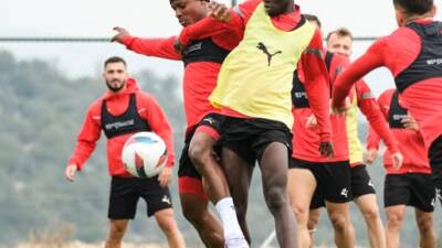 Hatayspor, Kayserispor ile oynayacağı maç öncesi 4 eksikle idmanlarına devam