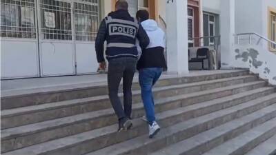 Hatay Emniyet Müdürlüğü’nün aranan şahısların yakalanmasına yönelik yürüttüğü çalışmalar sırasında,