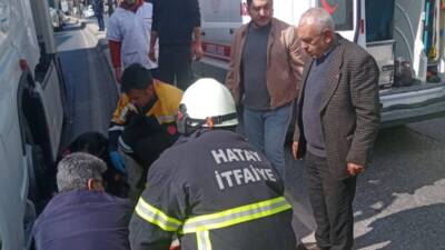 Hatay’ın Belen ilçesinde, tırın çarptığı bir yaya ağır yaralandı. Mareşal