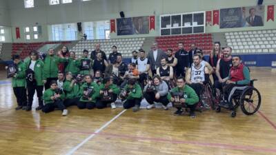 İskenderun’da antrenmanlarını sürdüren Beşiktaş Tüpraş Tekerlekli Sandalye Basketbol Takımı, özel
