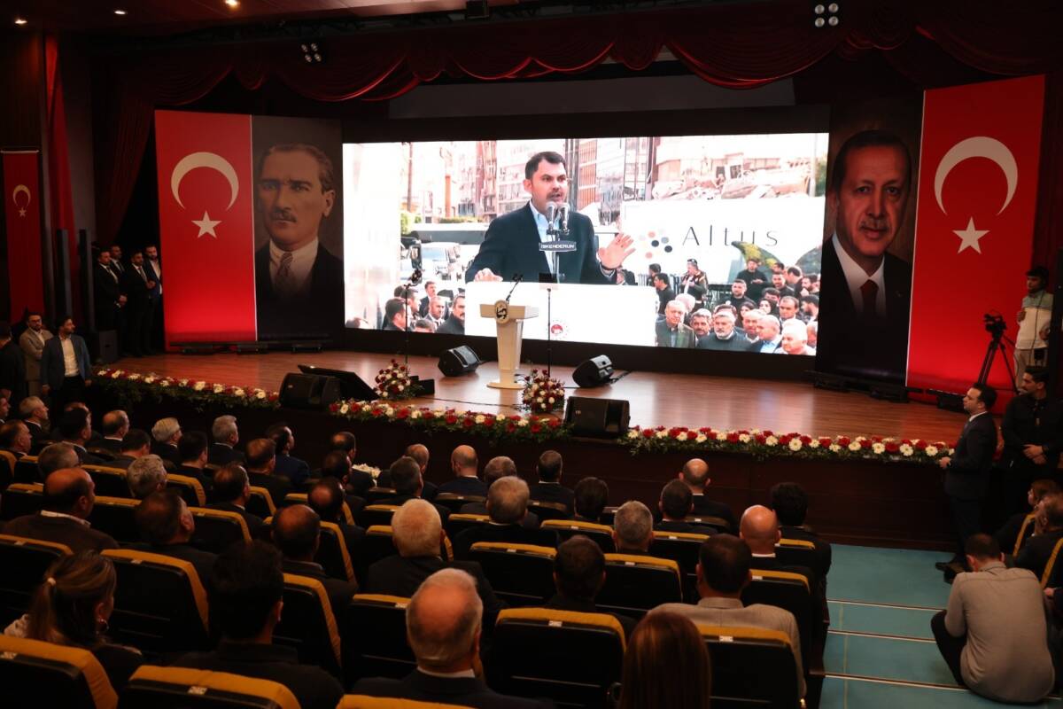 Çevre, Şehircilik ve İklim Değişikliği Bakanı Murat Kurum’a, Hatay Büyükşehir