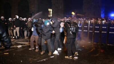 İBB Başkanı Ekrem İmamoğlu'nun gözaltına alınmasının ardından Türkiye'nin dört bir