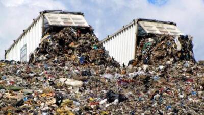 Hatay Büyükşehir Belediyesi, uzun yıllardır süregelen vahşi çöp depolama sistemine